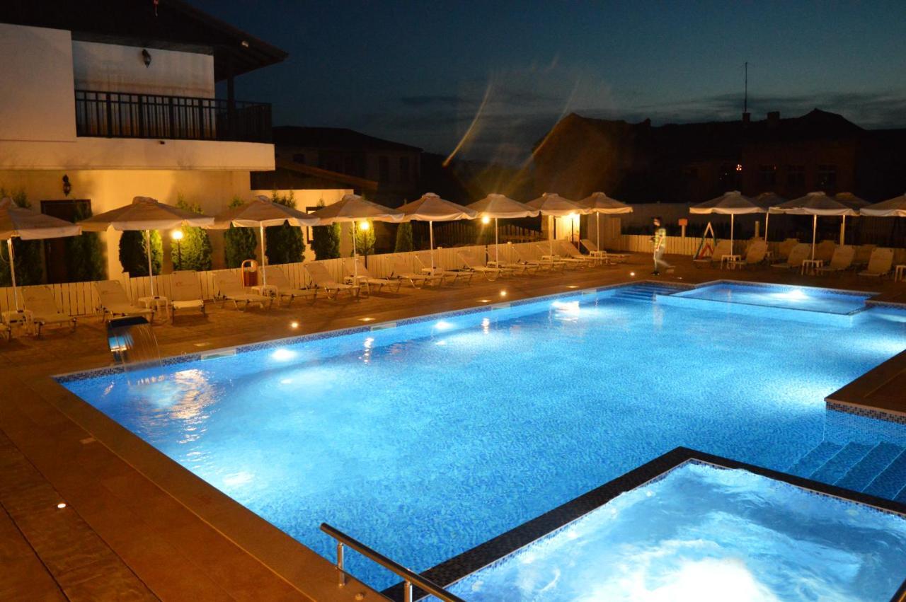 Guest House Bukor Shtepi Mandrica Екстериор снимка